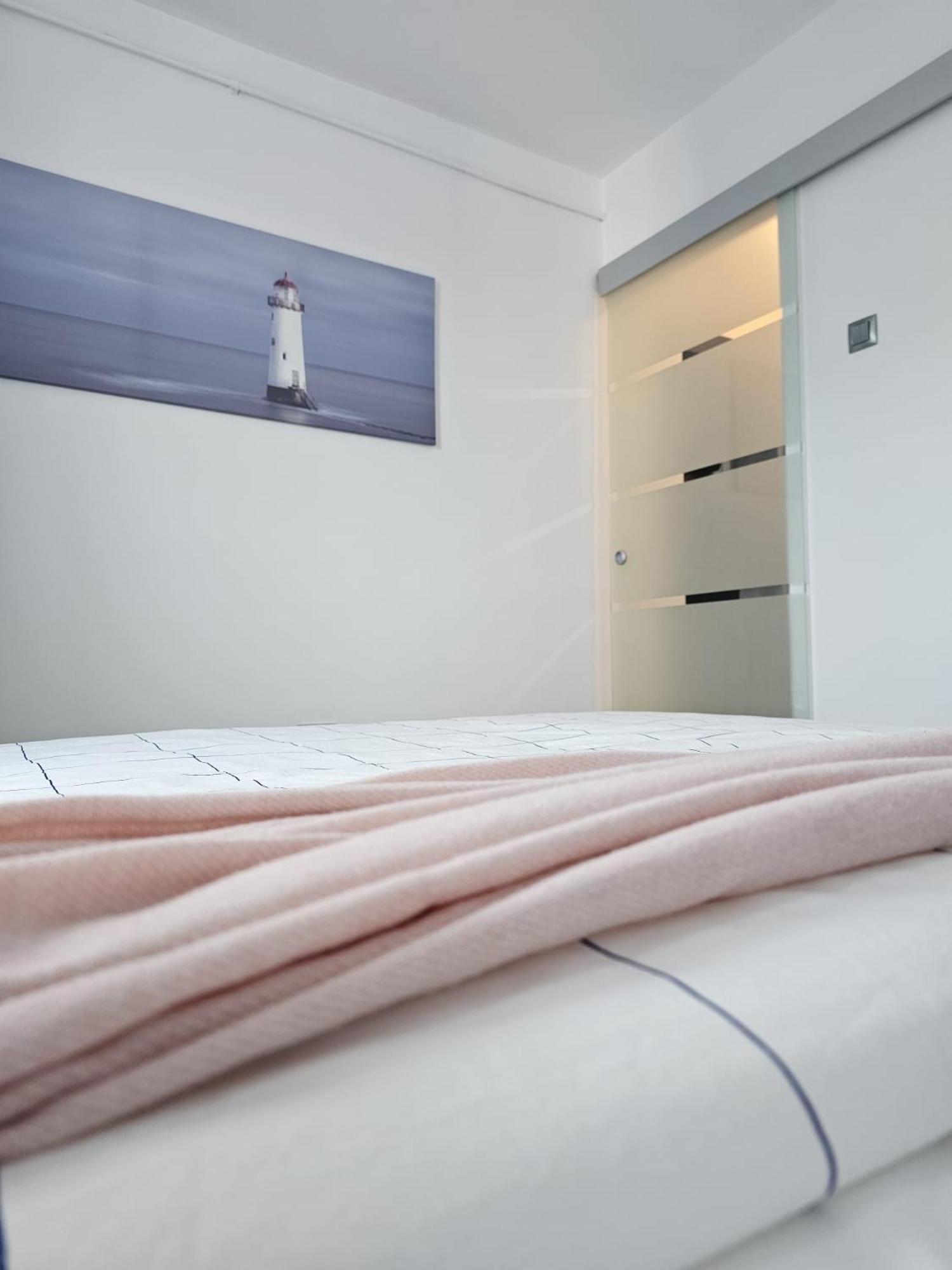 Hortensia Apartment Tomis Nord Bagian luar foto