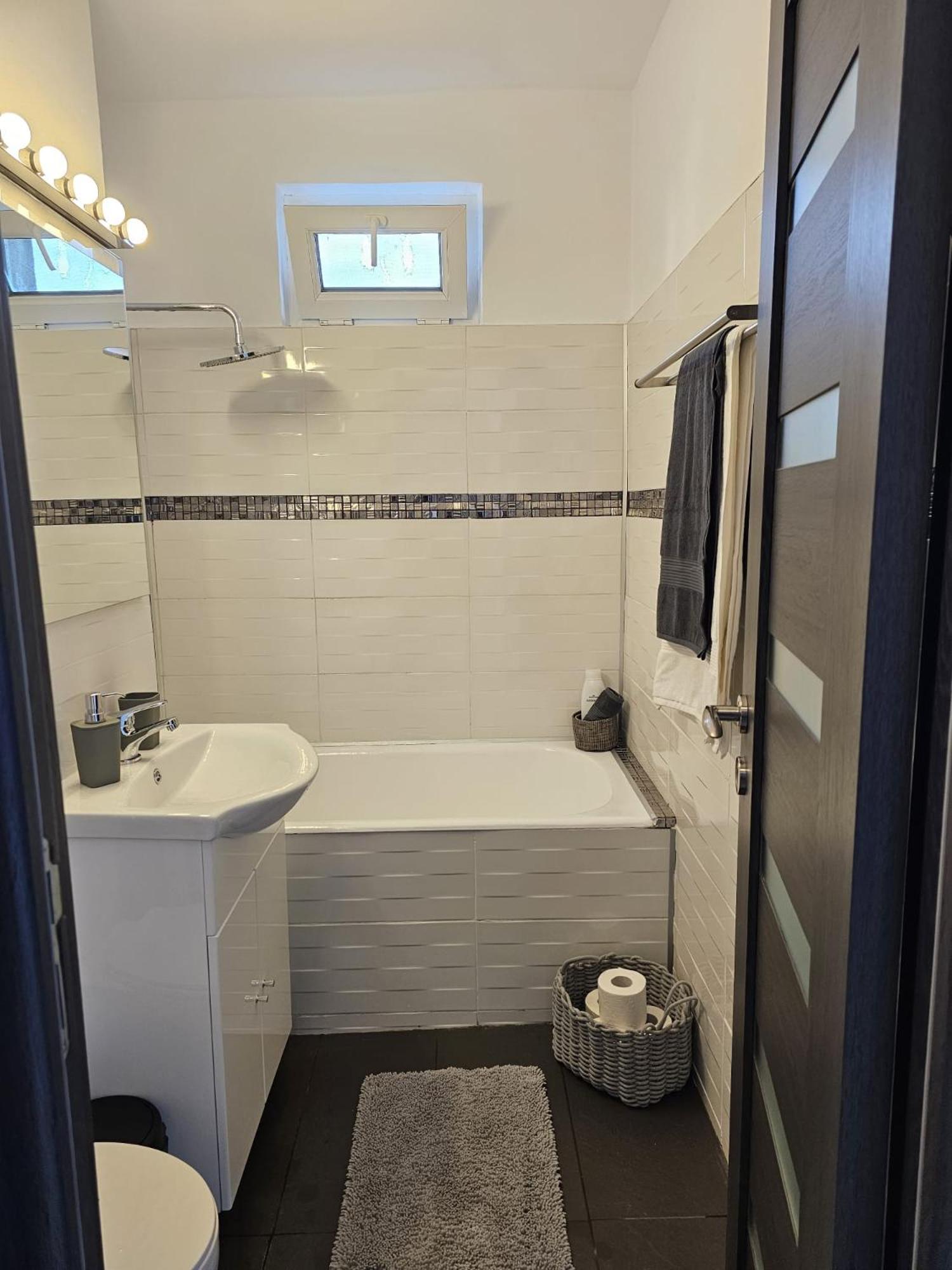 Hortensia Apartment Tomis Nord Bagian luar foto